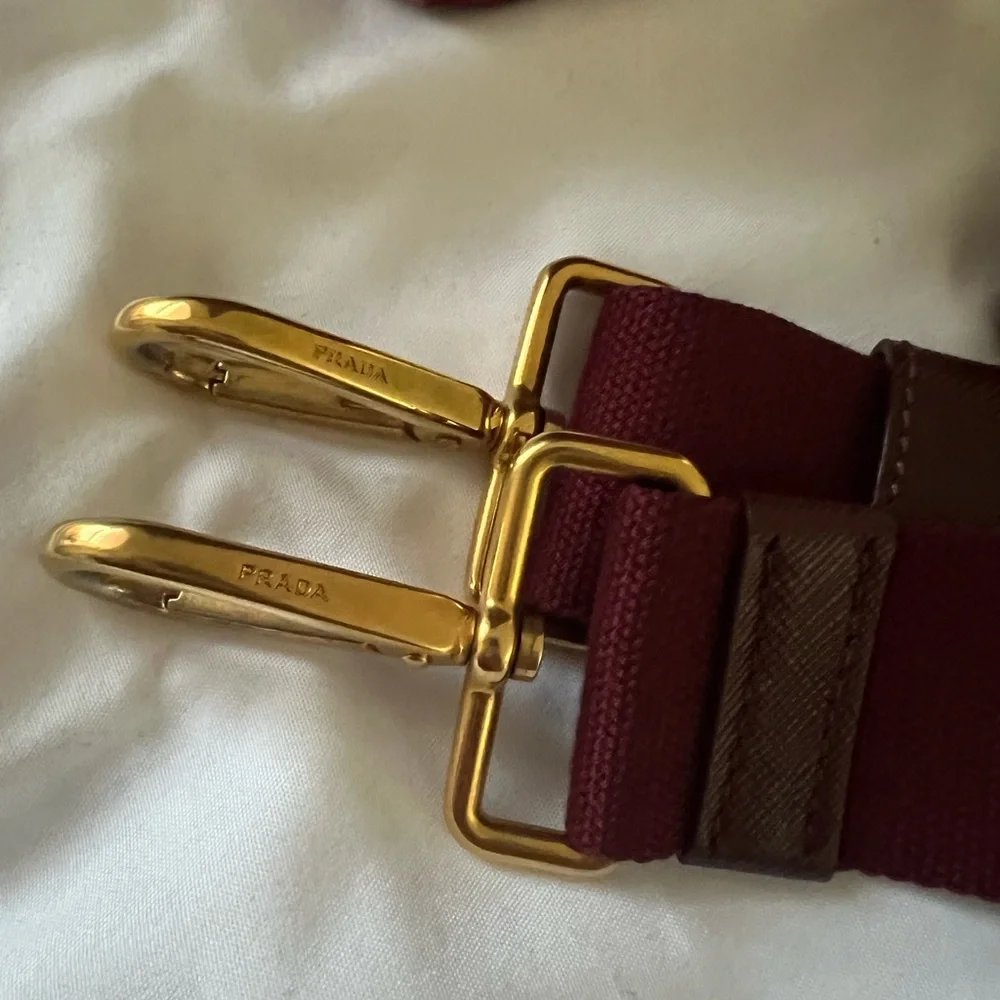Prada Burgundy Studded Women's Bag - Picture 10 of 13